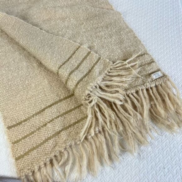 Vintage Ginette Chabot Women’s One Size Mohair? Wool? Fringed Scarf France Cream - Picture 4 of 10
